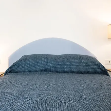 Vendégház Il Gabbiano A Ballaro Su
